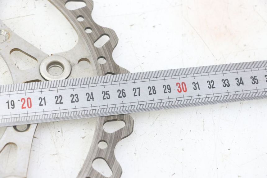 photo de TARCZA HAMULCOWA PRZEDNIA YAMAHA YZ-F YZF 250 (2014 - 2018) - Zoom stanu zużycia