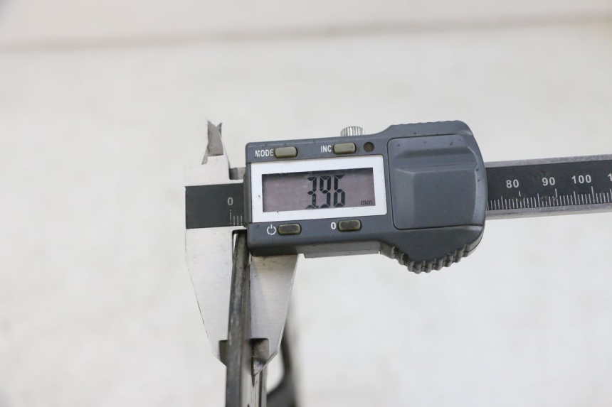 photo de PRZEDNI TARCZ HAMULCOWY KYMCO ZING 125 (1997 - 2003) - Szczegół części