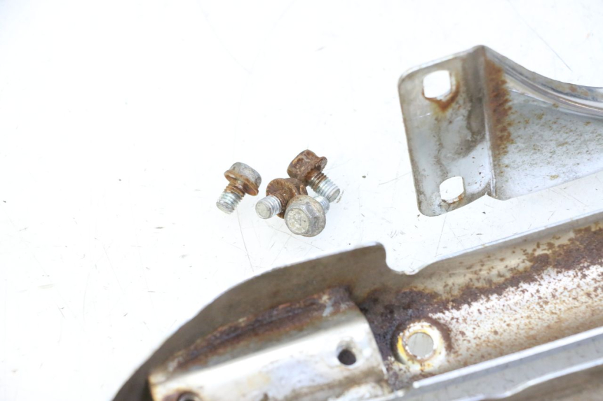 photo de OPARCIE HYOSUNG GV AQUILA 125 (2000 - 2009) - Zoom stanu zużycia