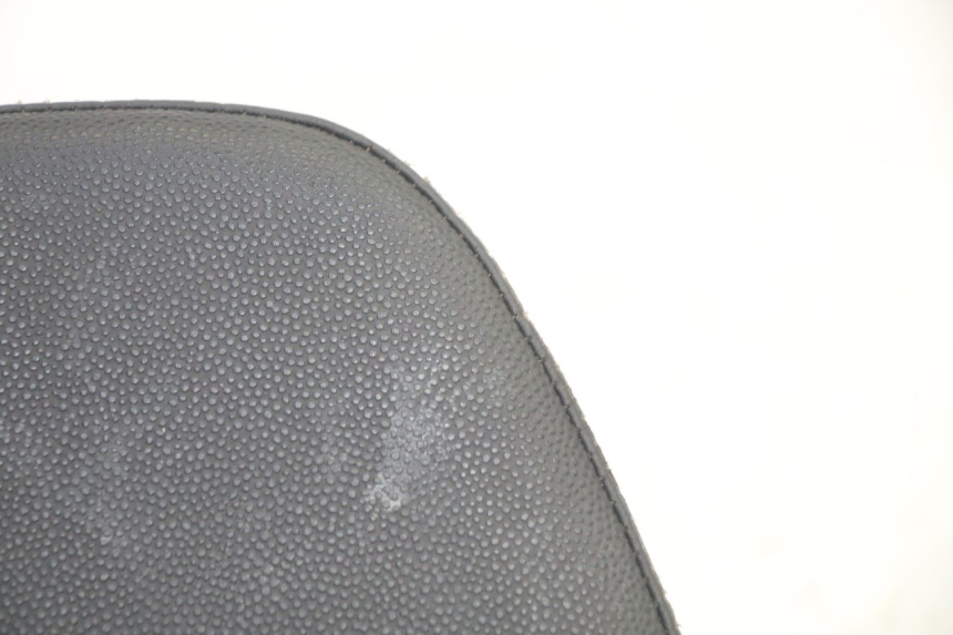 photo de OPARCIE PIAGGIO MP3 125 (2006 - 2014) - Zoom stanu zużycia