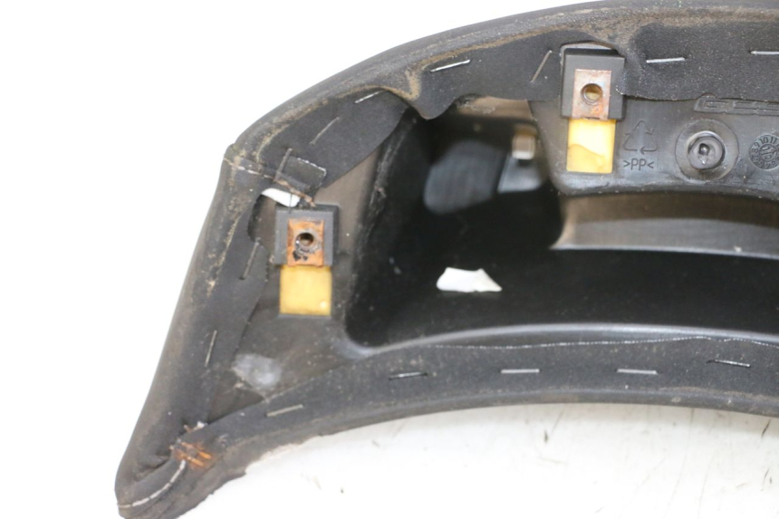 photo de OPARCIE PEUGEOT SATELIS 125 (2013 - 2018) - Zbliżenie techniczne