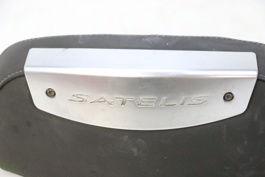 photo de OPARCIE PEUGEOT SATELIS 125 (2010 - 2012) - Inny kąt widzenia