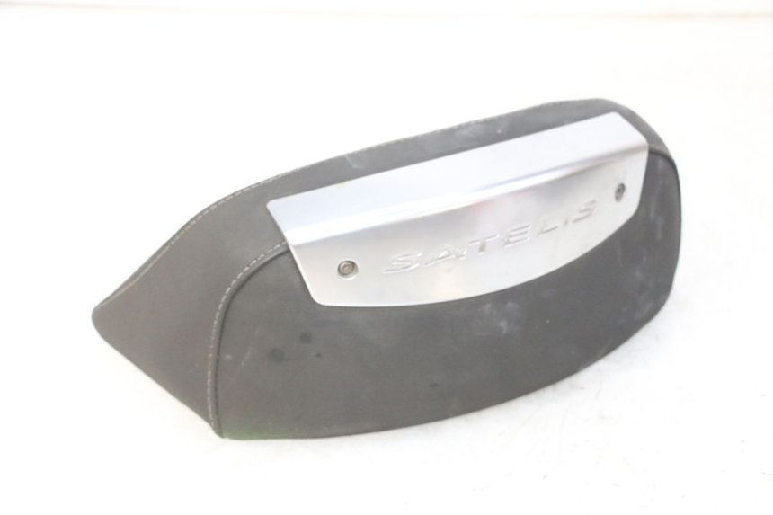 photo de OPARCIE PEUGEOT SATELIS 125 (2010 - 2012) - Punkty mocowania