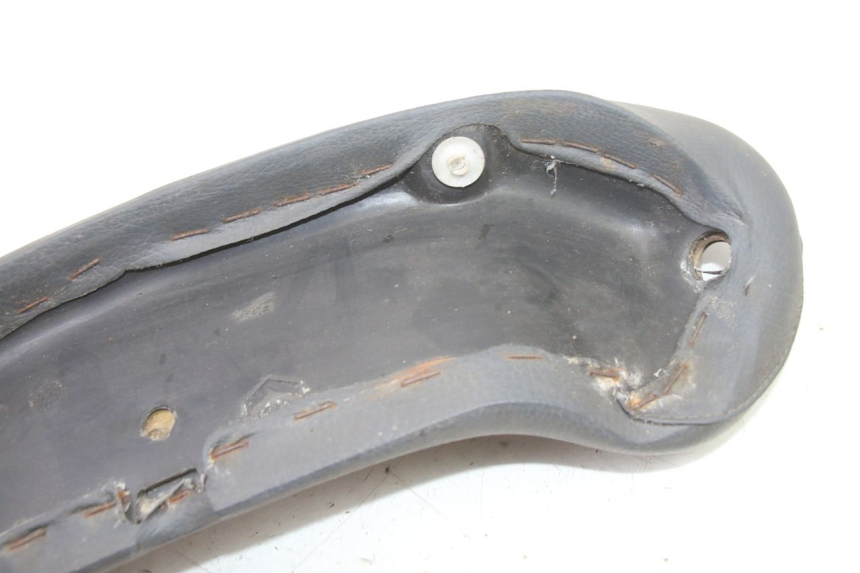 photo de OPARCIE PIAGGIO SUPER LX 125 (2000 - 2003) - Stan powierzchni