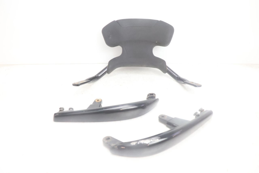 photo de OPARCIE YAMAHA XMAX X-MAX 125 (2006 - 2009) - Widok z bliska