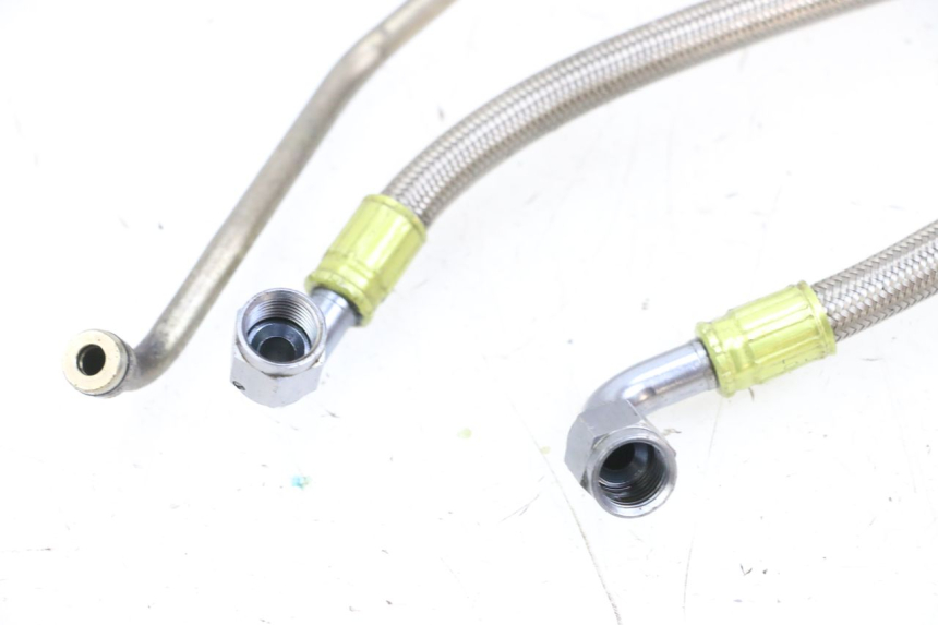 photo de PRZEWÓD OLEJOWY MV AGUSTA BRUTALE R WALLY 910 (2008 - 2008) - Inny kąt widzenia