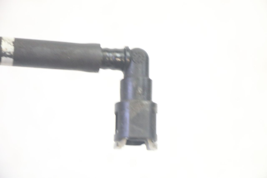 photo de PRZEWÓD WTRYSKIWACZA SUZUKI BURGMAN EXECUTIVE ABS 650 (2006 - 2012) - Zoom stanu zużycia