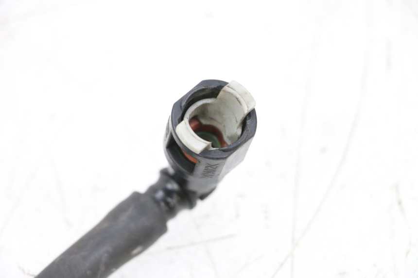 photo de PRZEWÓD WTRYSKIWACZA SUZUKI GSXR GSX-R 1000 (2003 - 2004) - Inny kąt widzenia