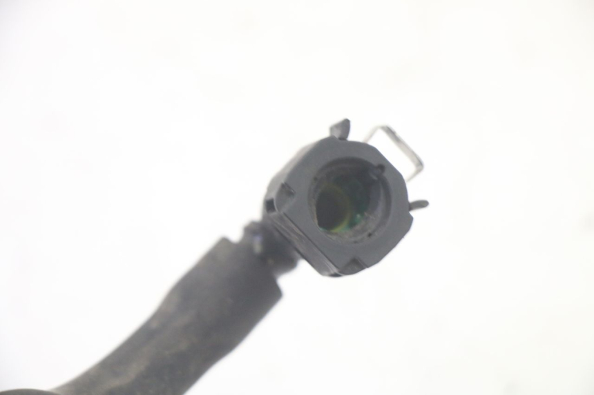 photo de PRZEWÓD WTRYSKIWACZA PIAGGIO MP3 HPE 350 (2018 - 2020) - Punkty mocowania