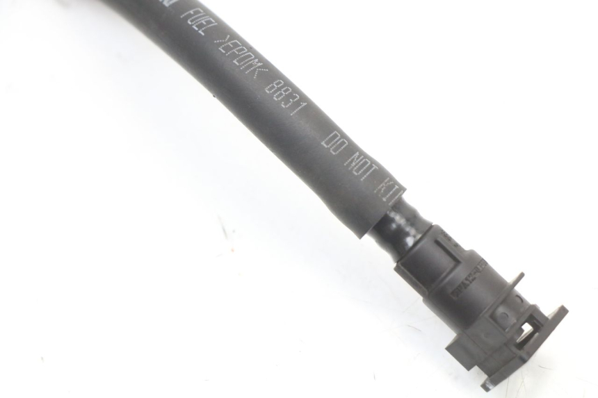 photo de PRZEWÓD WTRYSKIWACZA KAWASAKI NINJA 400 (2018 - 2023) - Zoom stanu zużycia