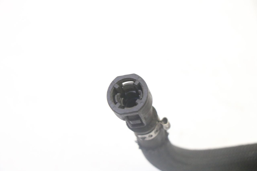 photo de PRZEWÓD WTRYSKIWACZA PEUGEOT SATELIS 125 (2013 - 2018) - Inny kąt widzenia