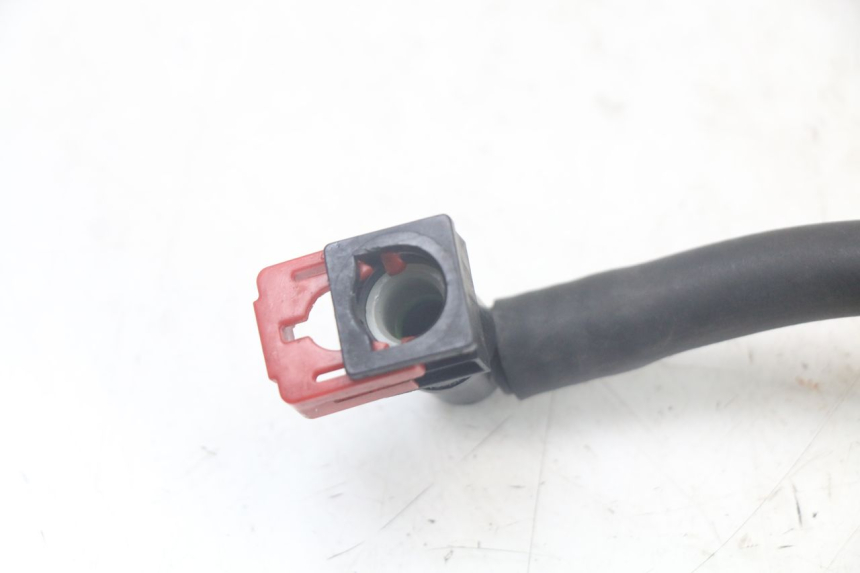 photo de PRZEWÓD WTRYSKIWACZA KAWASAKI VERSYS ABS 650 (2015 - 2018) - Zoom stanu zużycia