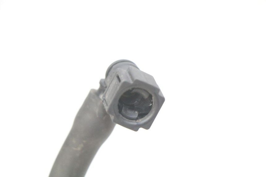 photo de PRZEWÓD WTRYSKIWACZA PIAGGIO VESPA GTS IGET ABS 125 (2017 - 2023) - Zoom stanu zużycia