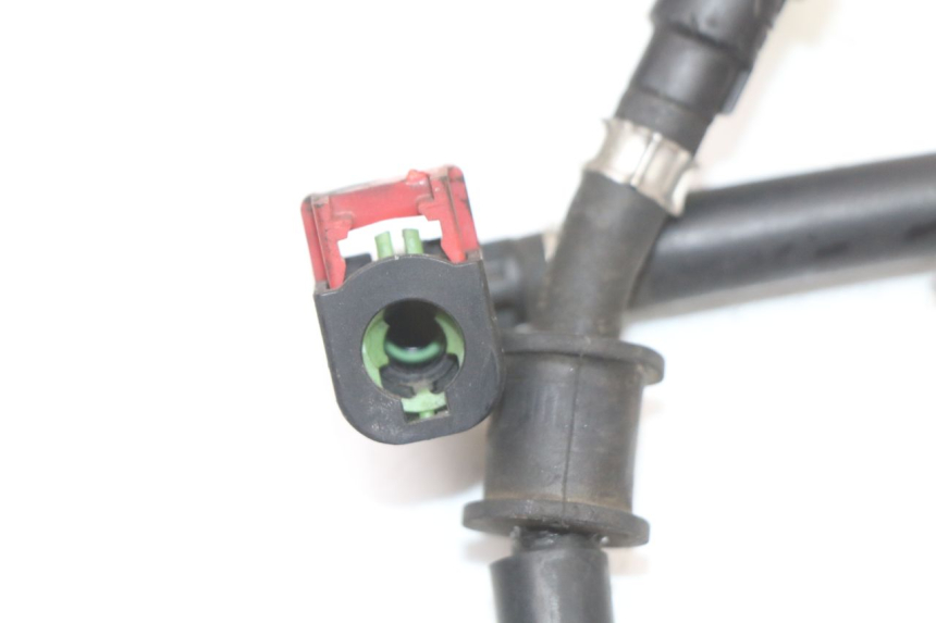 photo de PRZEWÓD WTRYSKIWACZA YAMAHA XMAX X-MAX ABS 125 (2017 - 2020) - Inny kąt widzenia