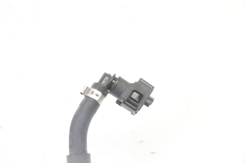 photo de PRZEWÓD WTRYSKIWACZA YAMAHA YZ-F YZF 250 (2014 - 2018) - Inny kąt widzenia