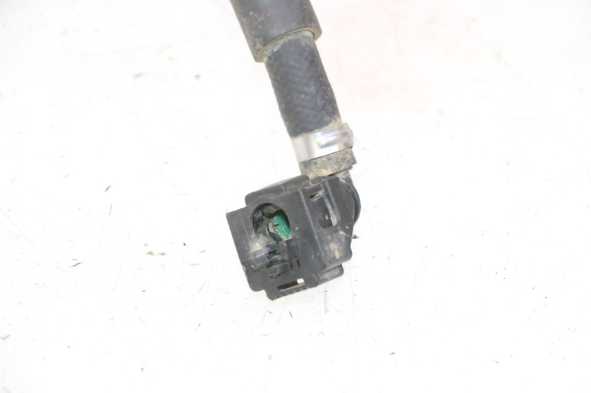 photo de PRZEWÓD WTRYSKIWACZA YAMAHA YZF YZ-F 450 (2014 - 2016) - Zbliżenie techniczne