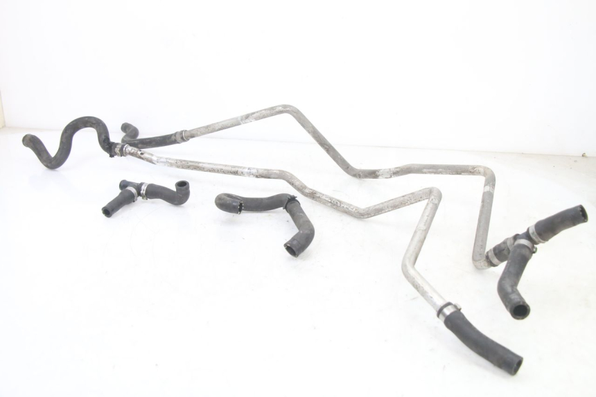 photo de PRZEWÓD CHŁODNICY BMW C1 125 (2000 - 2003) - Widok główny