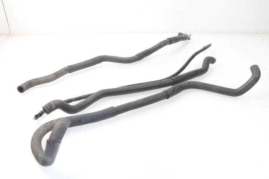 photo de PRZEWÓD CHŁODNICY KYMCO DINK STREET 125 (2009 - 2014) - Szczegół części