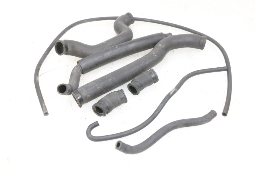 photo de PRZEWÓD CHŁODNICY SUZUKI DL V STROM 1000 (2002 - 2007) - Szczegół części