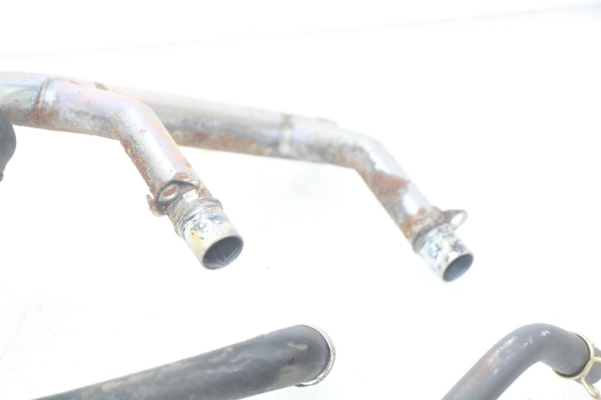 photo de PRZEWÓD CHŁODNICY YAMAHA FJR ABS 1300 (2016 - 2020) - Inny kąt widzenia