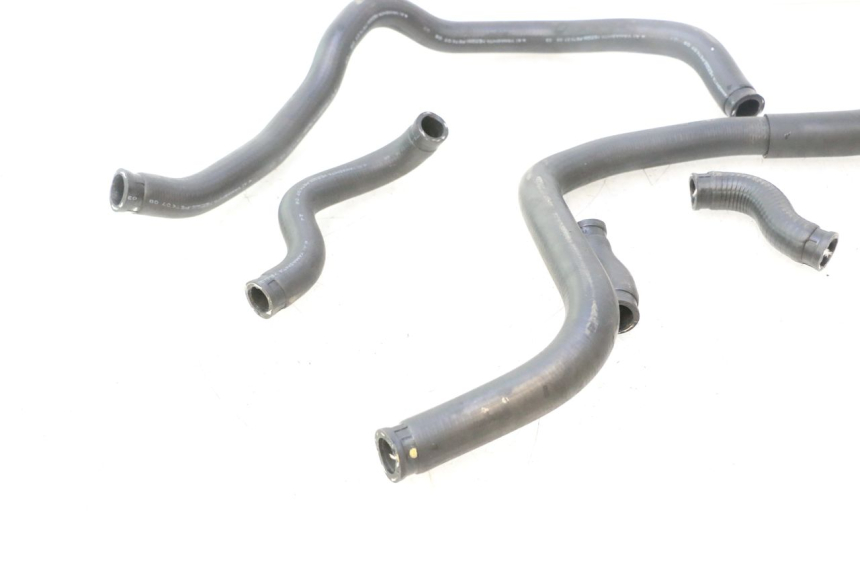 photo de PRZEWÓD CHŁODNICY HONDA FJS SILVER WING SILVERWING 400 (2005 - 2008) - Szczegół części