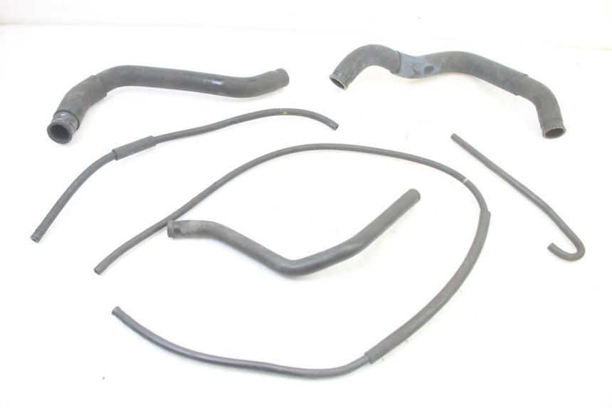 photo de PRZEWÓD CHŁODNICY SUZUKI GSR 750 (2011 - 2017) - Widok główny