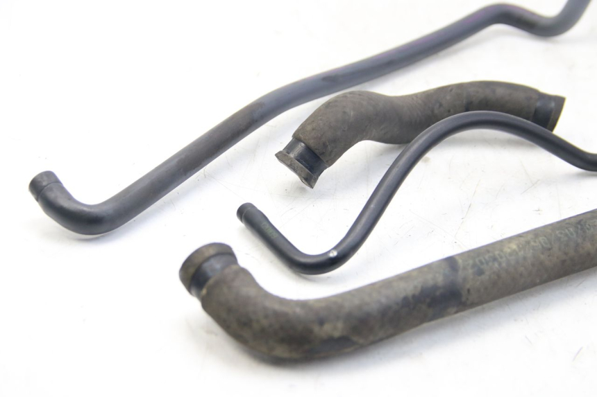 photo de PRZEWÓD CHŁODNICY YAMAHA HW XENTER 125 (2011 - 2017) - Zoom stanu zużycia