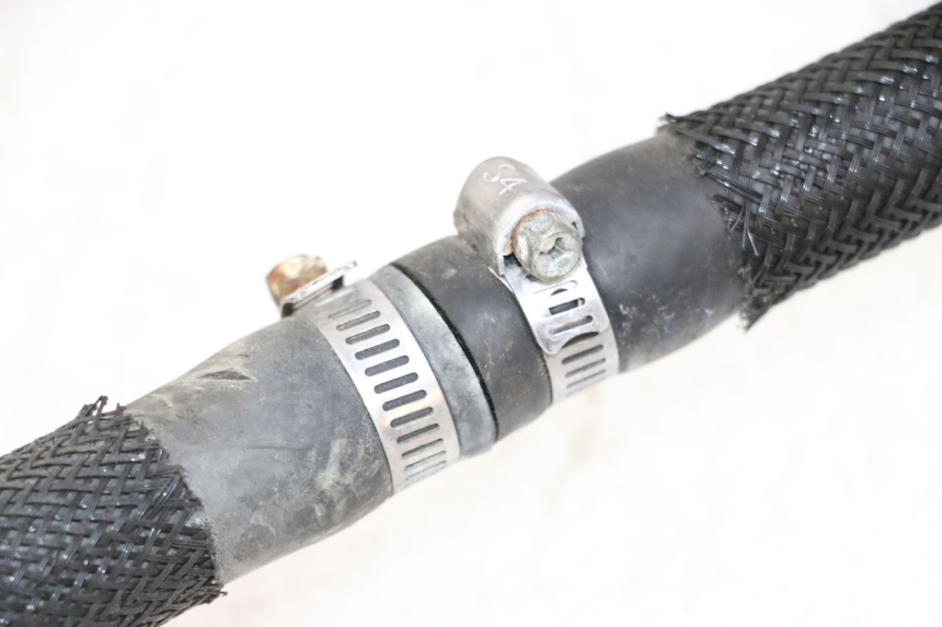 photo de PRZEWÓD CHŁODNICY SYM JOYMAX 125 (2010 - 2017) - Zoom stanu zużycia