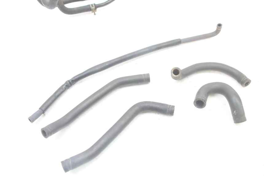 photo de PRZEWÓD CHŁODNICY KYMCO GRAND DINK 125 (2008 - 2014) - Szczegół części