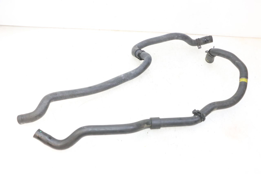 photo de PRZEWÓD CHŁODNICY PIAGGIO MP3 HPE 310 (2024 - 2025) - Szczegół części