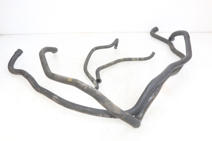 photo de PRZEWÓD CHŁODNICY PIAGGIO MP3 LT 400 (2007 - 2012) - Szczegół części