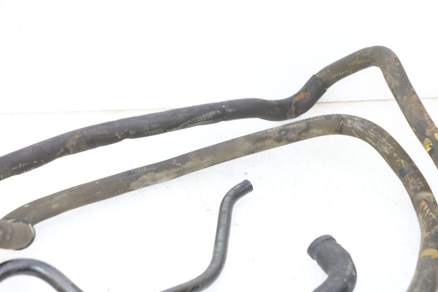 photo de PRZEWÓD CHŁODNICY PIAGGIO MP3 LT 300 (2010 - 2016) - Zbliżenie techniczne