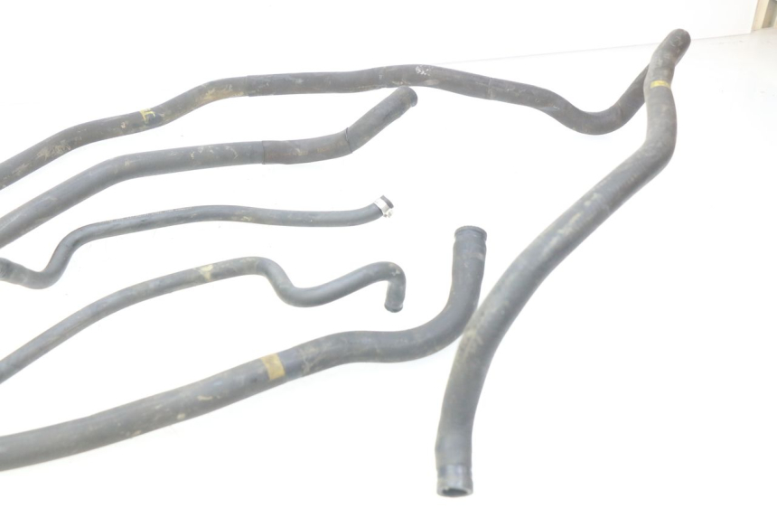 photo de PRZEWÓD CHŁODNICY PIAGGIO MP3 500 (2011 - 2015) - Szczegół części