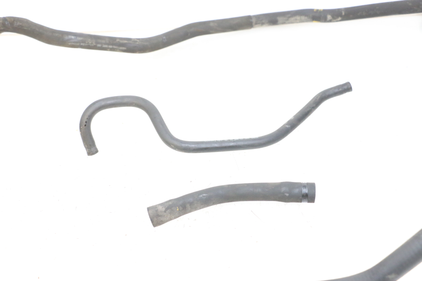 photo de PRZEWÓD CHŁODNICY PIAGGIO MP3 500 (2011 - 2015) - Inny kąt widzenia