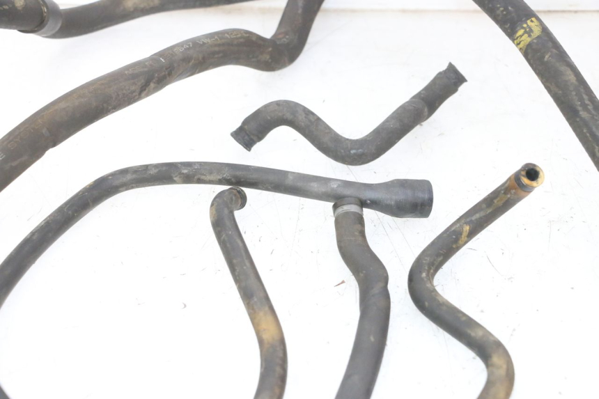 photo de PRZEWÓD CHŁODNICY PIAGGIO MP3 RL 250 (2006 - 2010) - Inny kąt widzenia