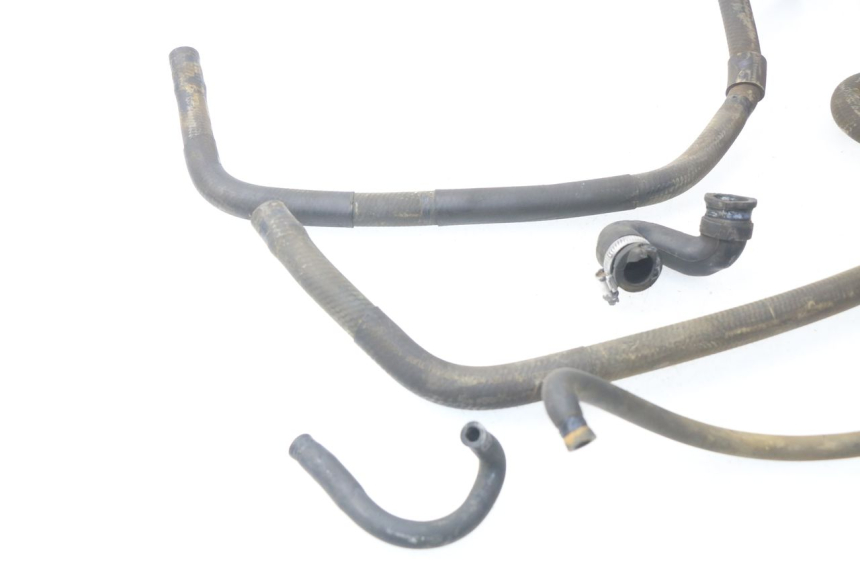 photo de PRZEWÓD CHŁODNICY GILERA NEXUS 125 (2009 - 2013) - Zoom stanu zużycia