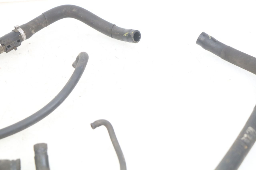 photo de PRZEWÓD CHŁODNICY GILERA NEXUS 125 (2007 - 2009) - Widok ogólny