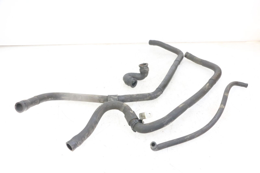 photo de PRZEWÓD CHŁODNICY GILERA NEXUS 125 (2009 - 2013) - Widok główny