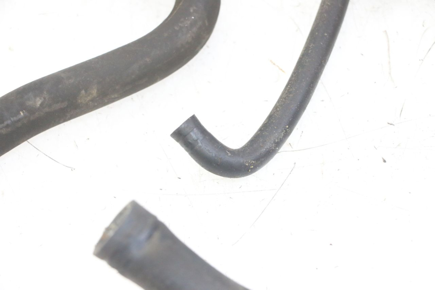 photo de PRZEWÓD CHŁODNICY GILERA NEXUS 125 (2009 - 2013) - Punkty mocowania