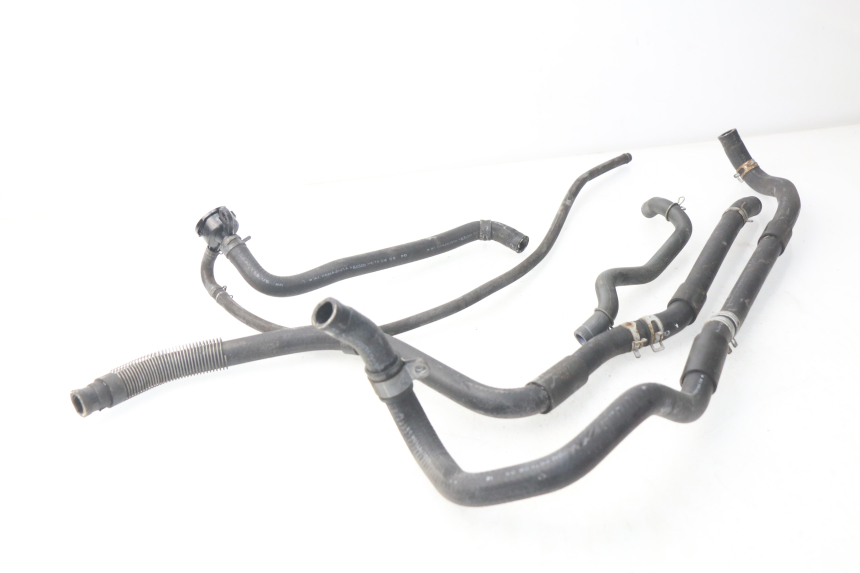 photo de PRZEWÓD CHŁODNICY HONDA NSS EX FORZA 250 (2005 - 2013) - Zoom stanu zużycia