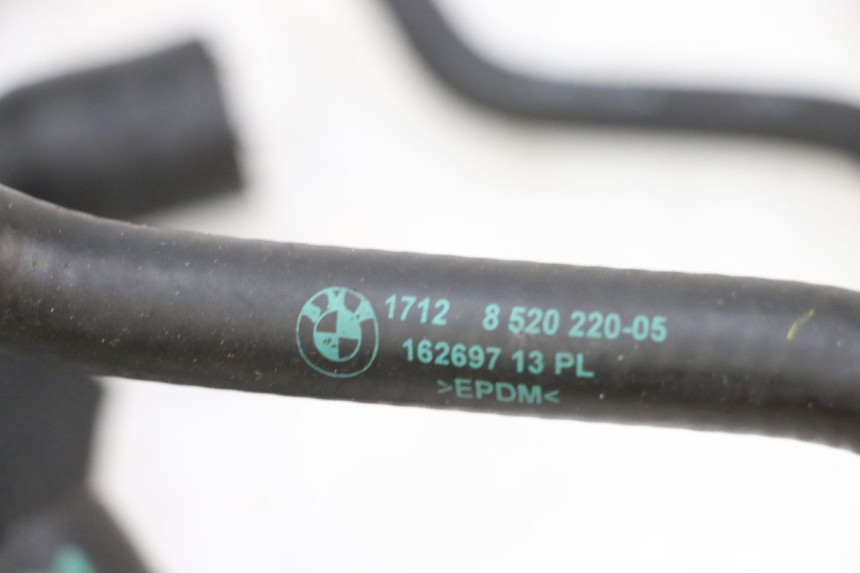 photo de PRZEWÓD CHŁODNICY BMW R GS 1250 (2021 - 2024) - Zoom stanu zużycia