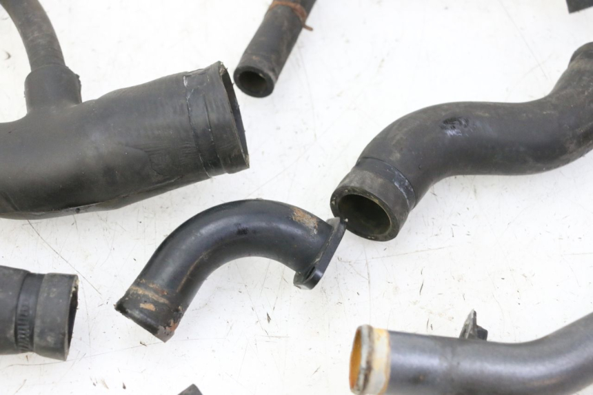 photo de PRZEWÓD CHŁODNICY TRIUMPH SPRINT 900 (1995 - 1998) - Widok produktu