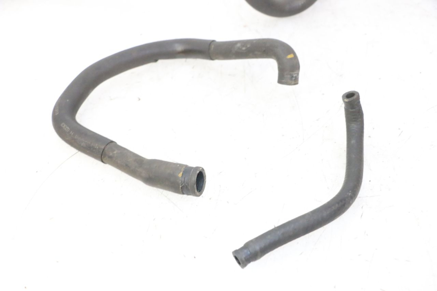 photo de PRZEWÓD CHŁODNICY APRILIA SR R 2T LC 50 (2018 - 2021) - Zbliżenie techniczne