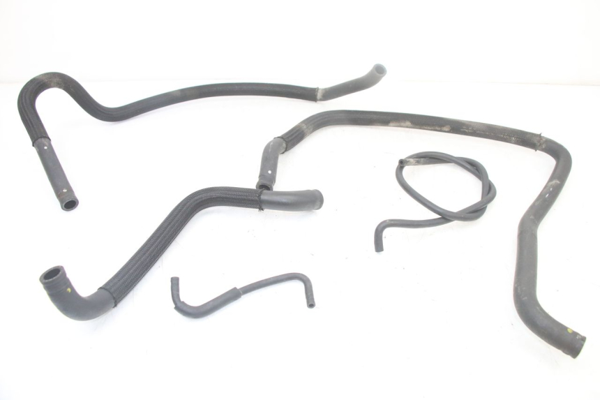 photo de PRZEWÓD CHŁODNICY SUZUKI BURGMAN 125 (2018 - 2021) - Widok główny