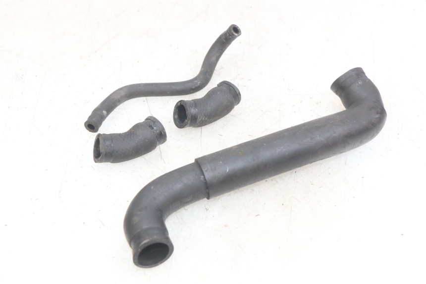 photo de PRZEWÓD CHŁODNICY SUZUKI SV N 650 (1999 - 2002) - Widok główny