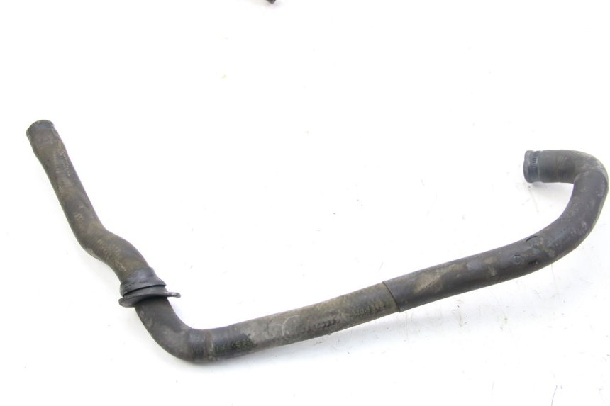 photo de PRZEWÓD CHŁODNICY PIAGGIO VESPA GRANTURISMO 125 (2003 - 2007) - Stan powierzchni