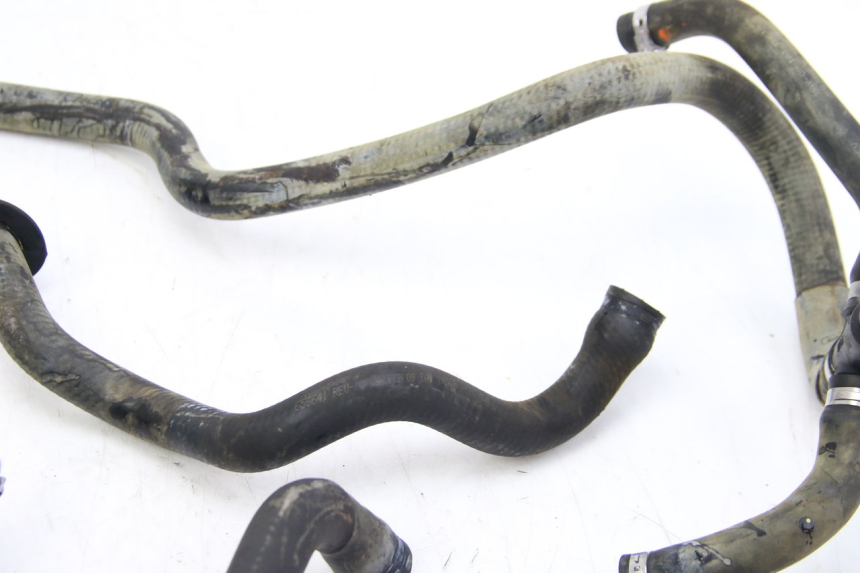 photo de PRZEWÓD CHŁODNICY PIAGGIO VESPA GTS SUPER IE 125 (2009 - 2016) - Widok ogólny