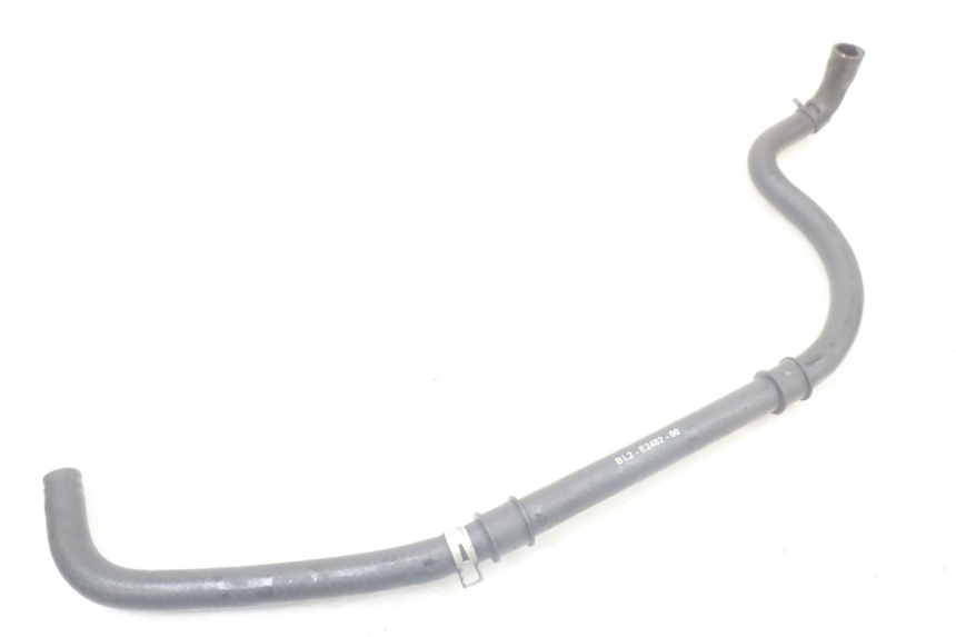 photo de PRZEWÓD CHŁODNICY YAMAHA XMAX X-MAX ABS 125 (2017 - 2020) - Zbliżenie techniczne