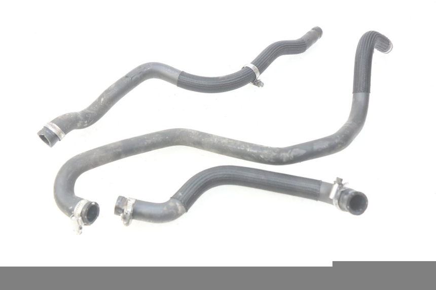 photo de PRZEWÓD CHŁODNICY YAMAHA X-MAX XMAX 125 (2010 - 2013) - Widok główny