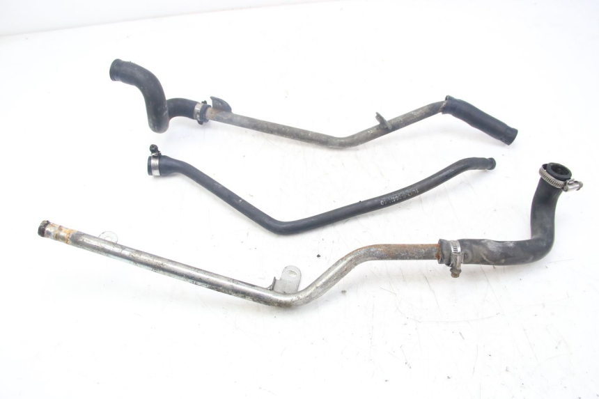 photo de PRZEWÓD CHŁODNICY YAMAHA XMAX X-MAX 125 (2006 - 2009) - Szczegół części